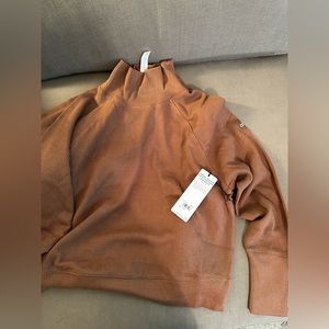 Women’s Alo Yoga Thermal Weekend Escape Mock Neck Long Sleeve - NWT